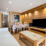 Bright Alpine Flat With Mountain Views - Le Serac Val Thorens