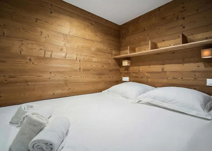 Apartment In And Out Bright Alpine Flat With Mountain Views