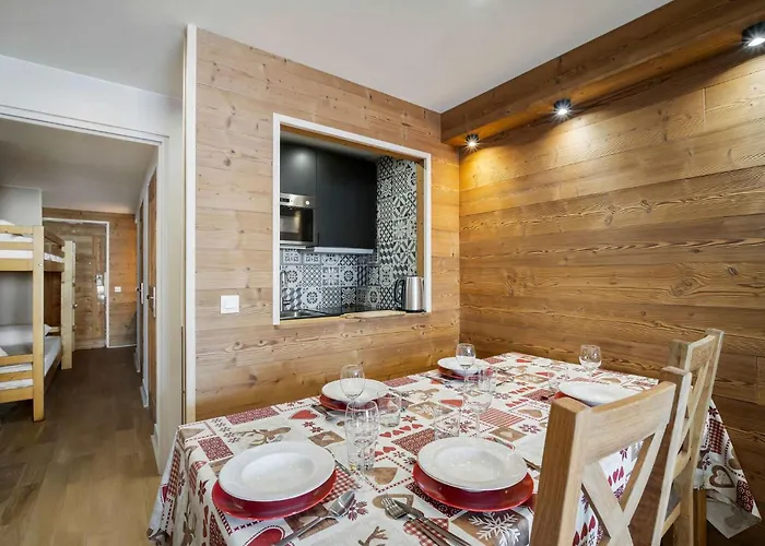 Bright Alpine Flat With Mountain Views - Le Serac Val Thorens