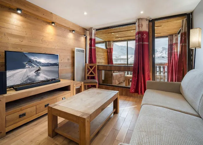 Bright Alpine Flat With Mountain Views - Le Serac